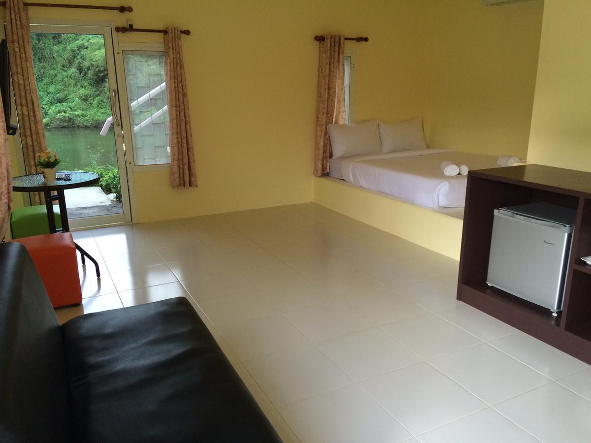 River&Mountain Resort Nakhon Nayok Exterior photo